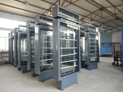 永城路名牌廣告燈箱實地拍攝與廣告發(fā)布分析